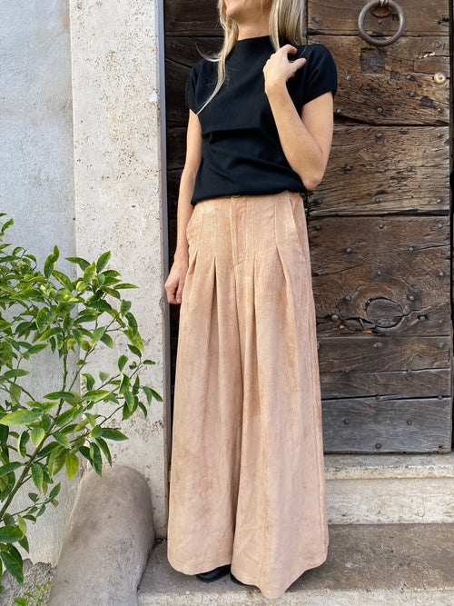 Abbinamento Top in maglina, Giacca e Pantalone