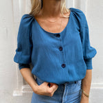 Puff sleeves blouse
