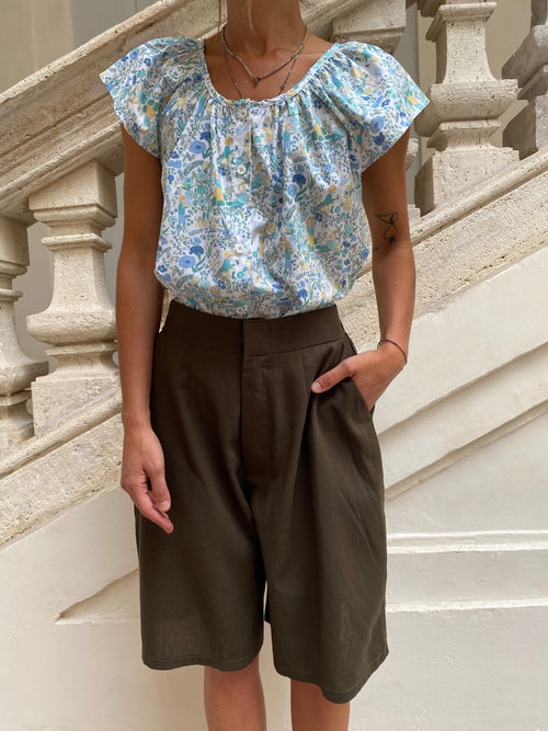 Linen Bermuda shorts